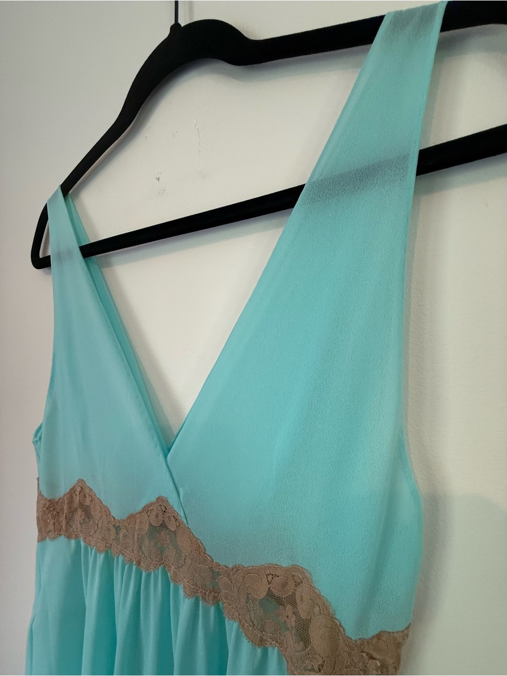 Vintage Emilio Pucci Aqua Nightgown and Robe Set with Tan Lace - Picture 14 of 16